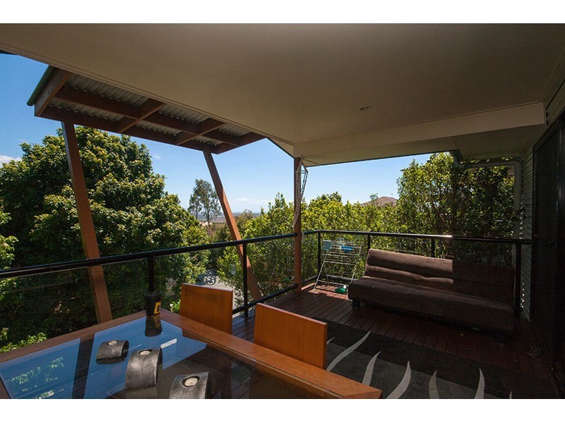 24/2 Ridgeline Way, Highland Park QLD 4211