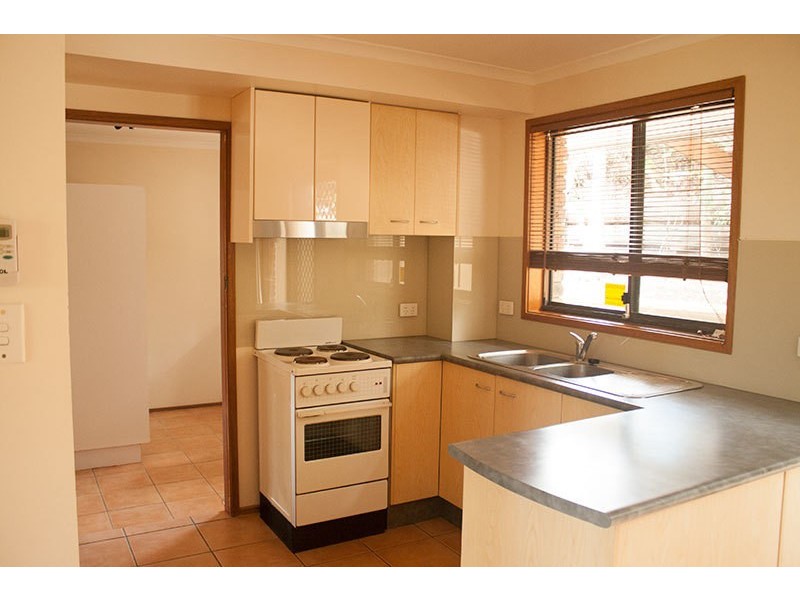 1/5 Parkridge Drive, Molendinar QLD 4214