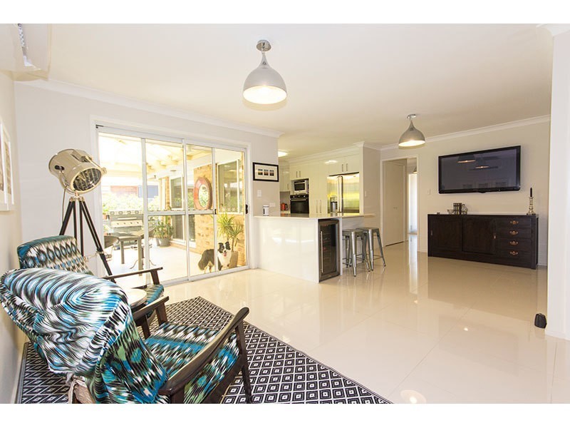 5 Riverlea Waters Drive, Nerang QLD 4211