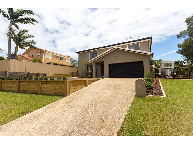 4 Greaves Court, Carrara QLD 4211