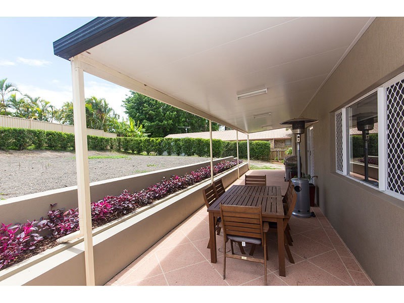 4 Greaves Court, Carrara QLD 4211