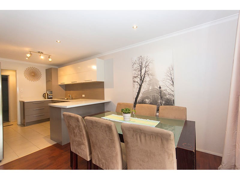 1/23 Paramount Place, Oxenford QLD 4210