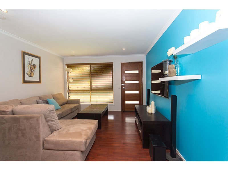 1/23 Paramount Place, Oxenford QLD 4210