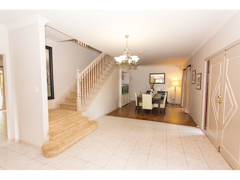 14 Lords Avenue, Mount Nathan QLD 4211