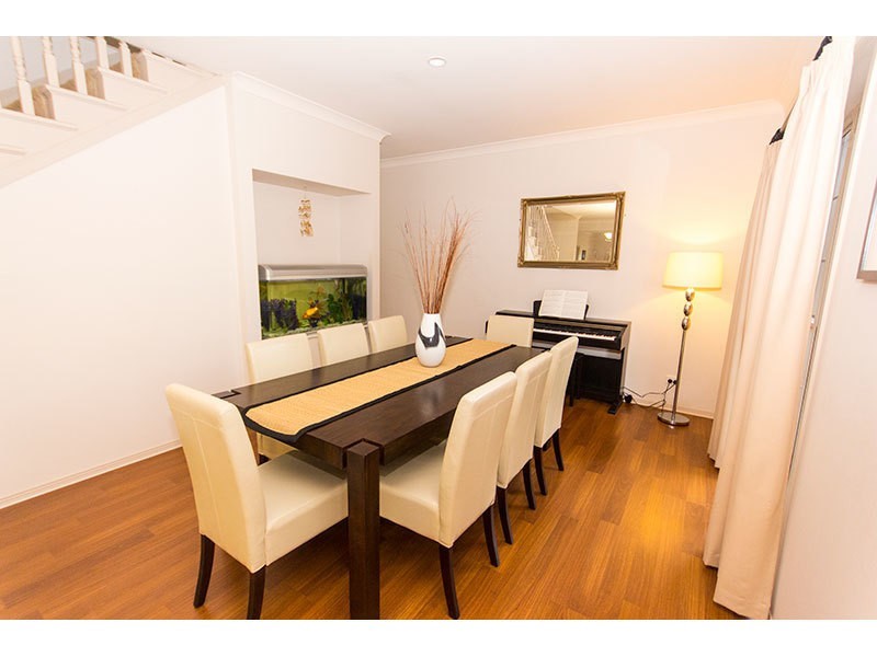 14 Lords Avenue, Mount Nathan QLD 4211