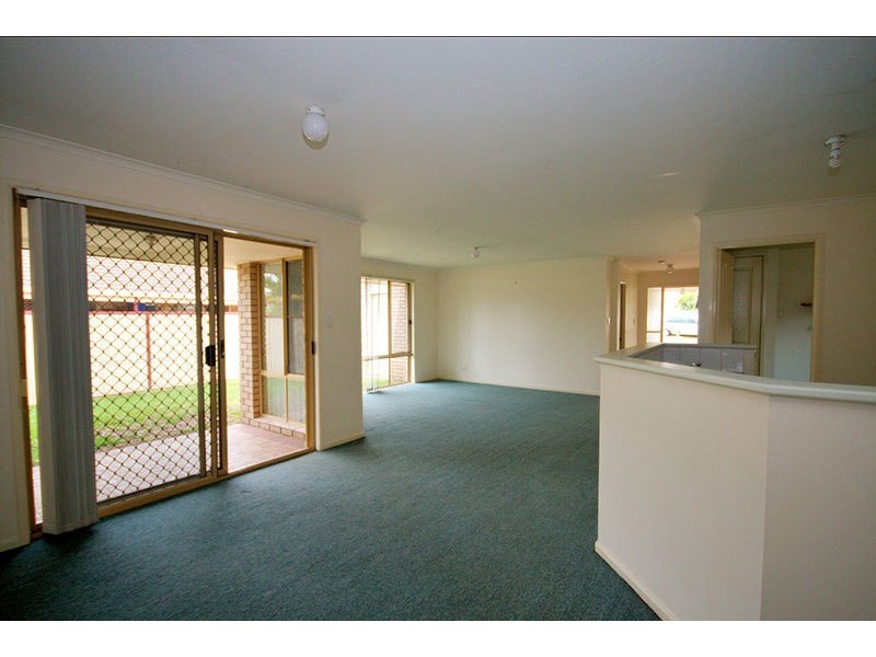 24 Bards Court, Nerang QLD 4211