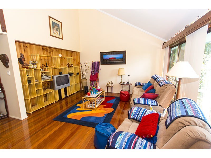 11 Gretty Lane, Lower Beechmont QLD 4211