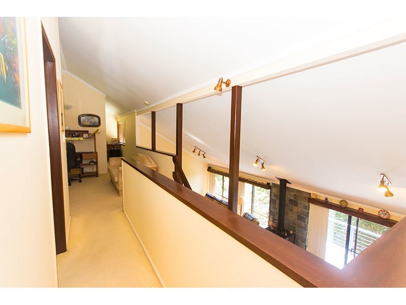 11 Gretty Lane, Lower Beechmont QLD 4211