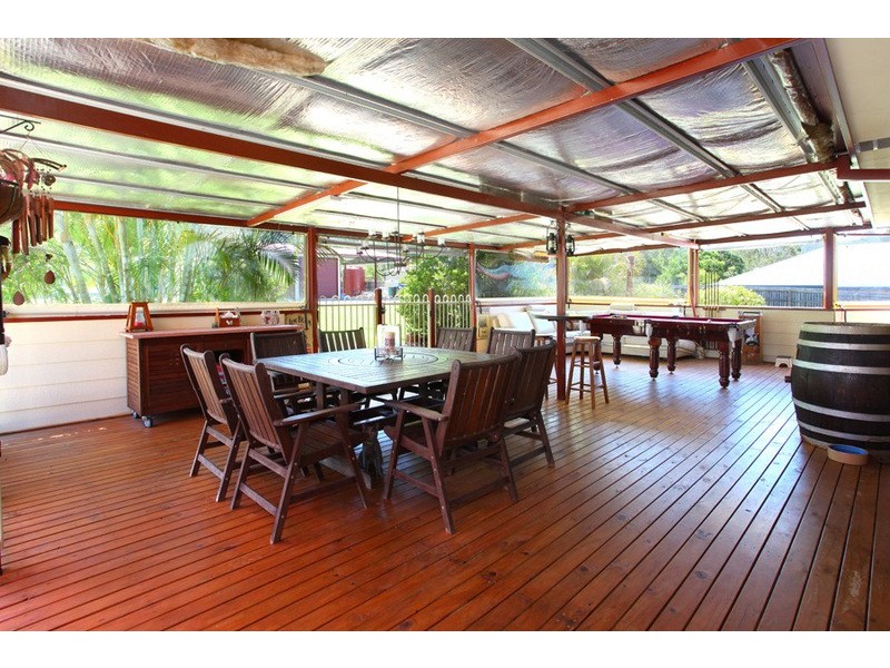 18 Pasture Place, Mount Nathan QLD 4211