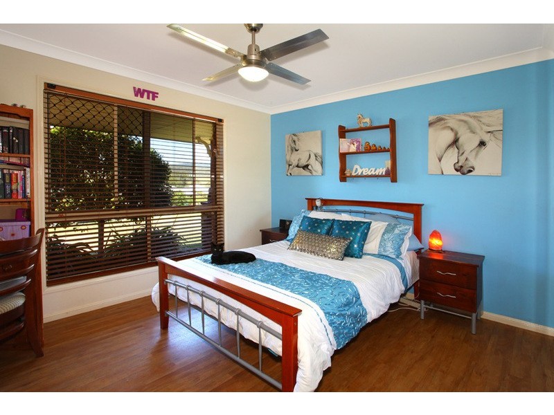 18 Pasture Place, Mount Nathan QLD 4211