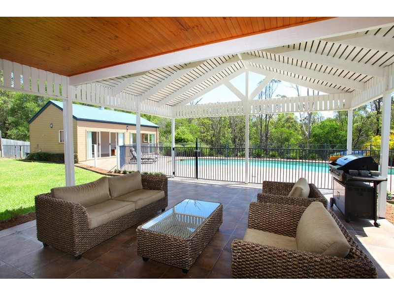 34 Lawnhill Drive, Nerang QLD 4211