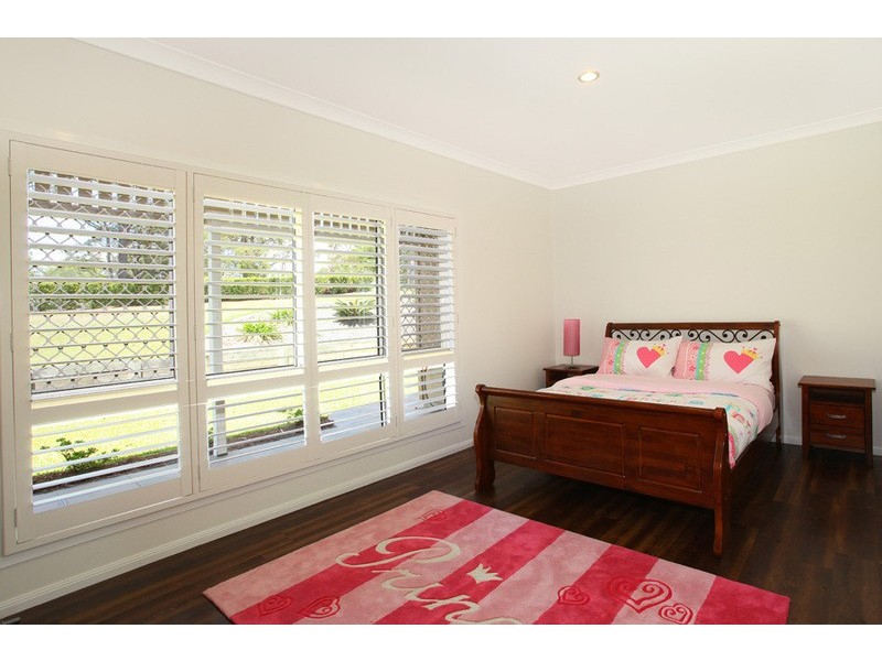 34 Lawnhill Drive, Nerang QLD 4211