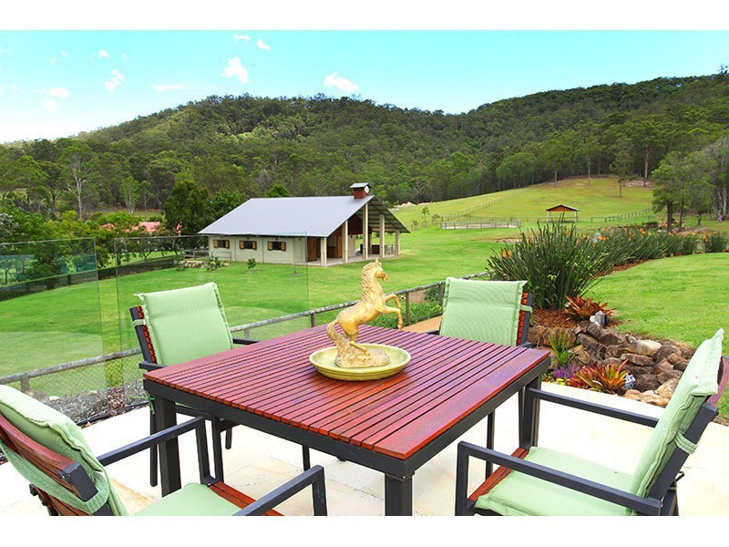 277 Clagiraba Road, Mount Nathan QLD 4211