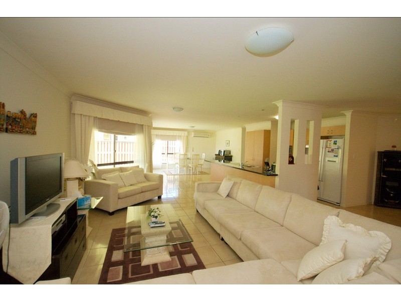 3 Fairy Wren Terrace, Gilston QLD 4211