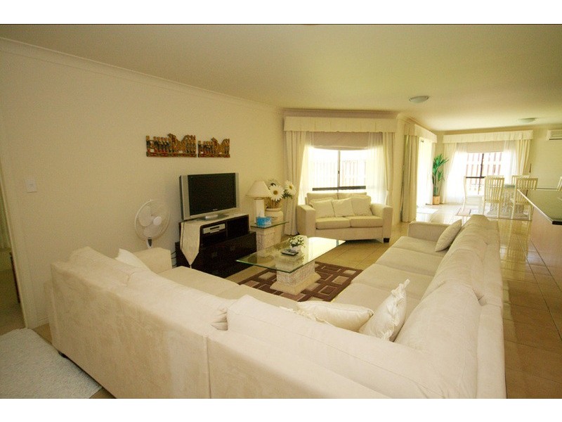 3 Fairy Wren Terrace, Gilston QLD 4211