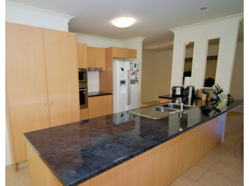 3 Fairy Wren Terrace, Gilston QLD 4211