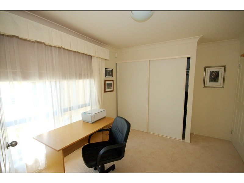 3 Fairy Wren Terrace, Gilston QLD 4211