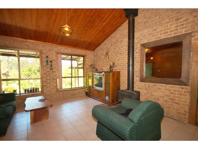 126 Narrow Leaf Road, Advancetown QLD 4211