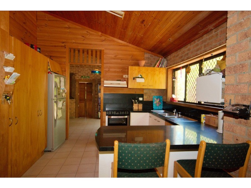 126 Narrow Leaf Road, Advancetown QLD 4211