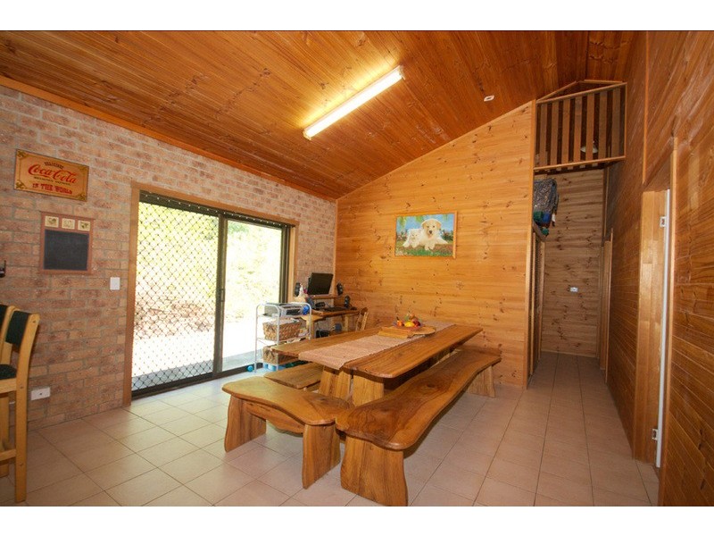 126 Narrow Leaf Road, Advancetown QLD 4211