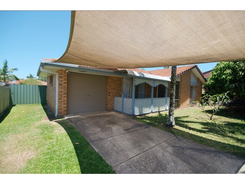 92 Chisholm Road, Carrara QLD 4211