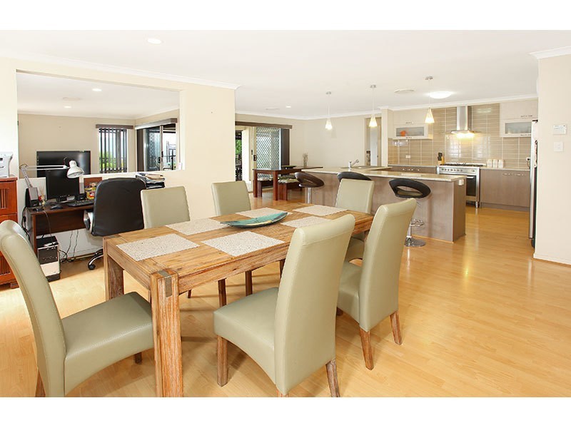 22 Salvado Drive, Pacific Pines QLD 4211