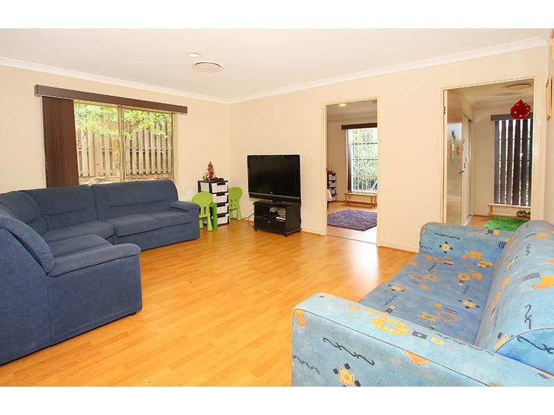 22 Salvado Drive, Pacific Pines QLD 4211