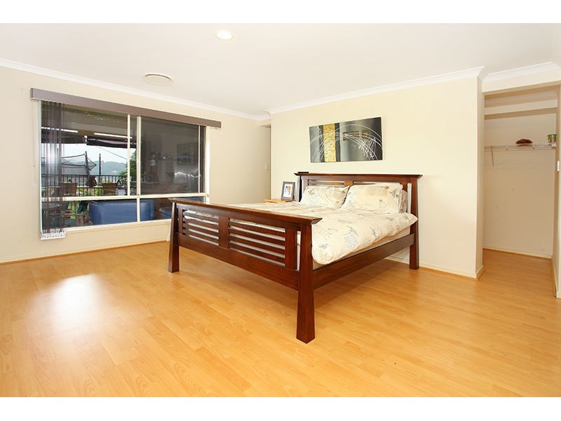 22 Salvado Drive, Pacific Pines QLD 4211