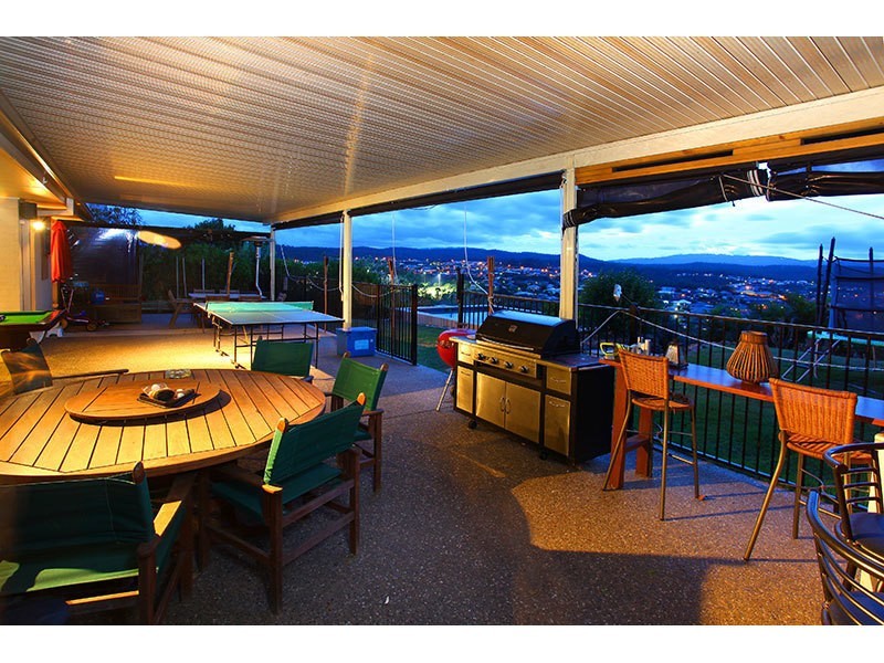 22 Salvado Drive, Pacific Pines QLD 4211