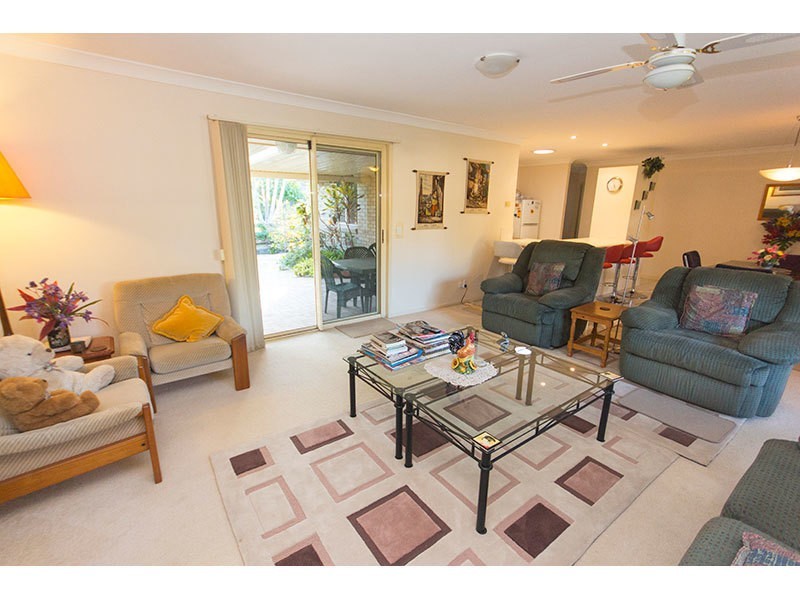 8 Glengarry Close, Highland Park QLD 4211