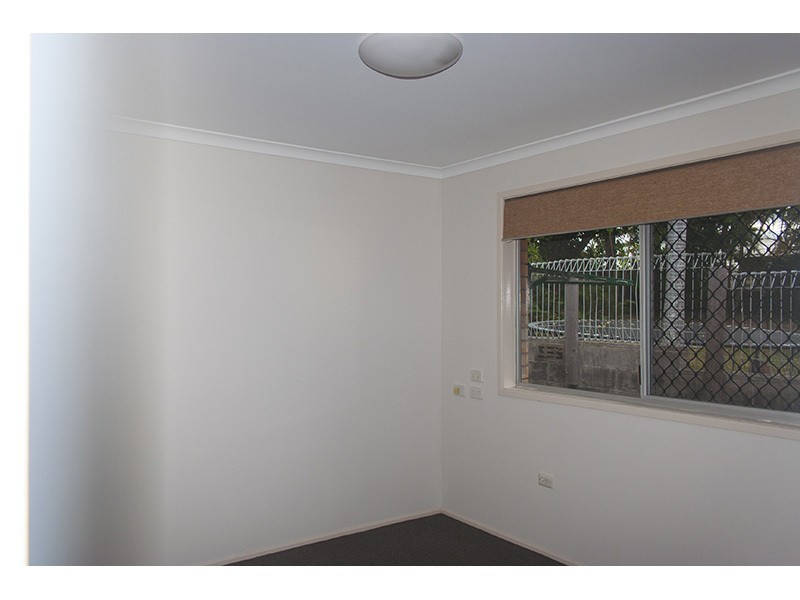 116 Eugaree Street, Southport QLD 4215