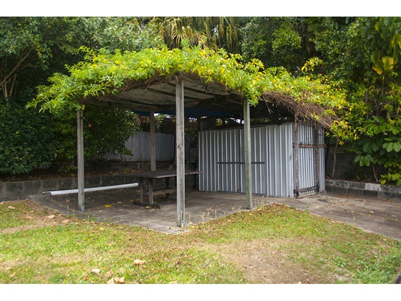 116 Eugaree Street, Southport QLD 4215