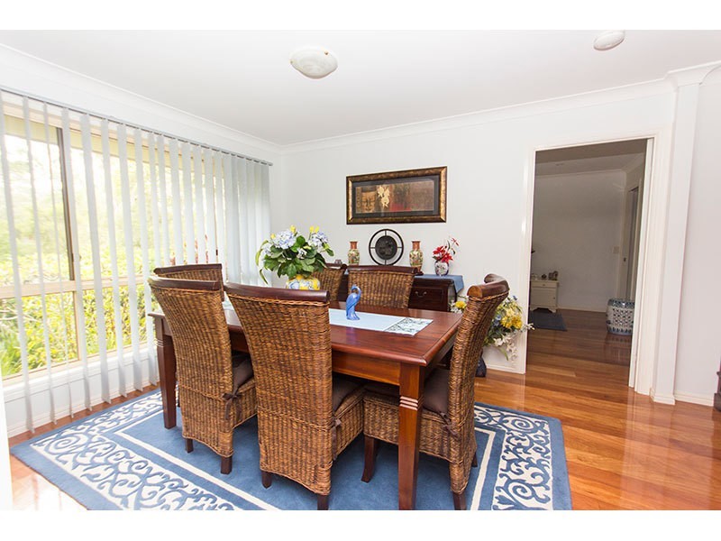 131 Castle Hill Drive North, Gaven QLD 4211