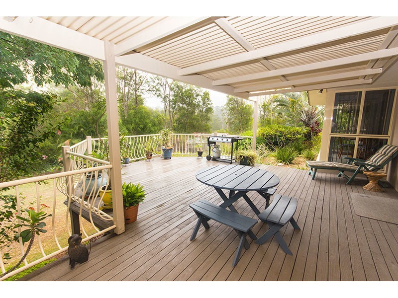 131 Castle Hill Drive North, Gaven QLD 4211