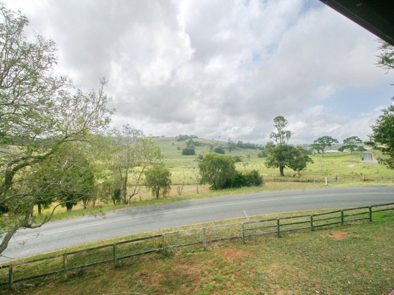 1879 Beechmont Road, Beechmont QLD 4211