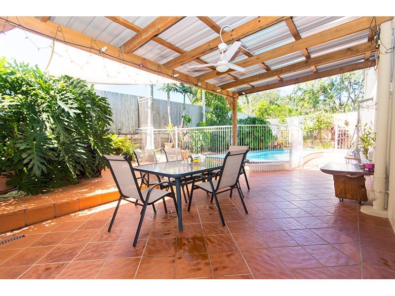 26 Plateau Crescent, Carrara QLD 4211