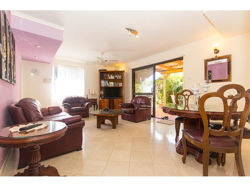 26 Plateau Crescent, Carrara QLD 4211