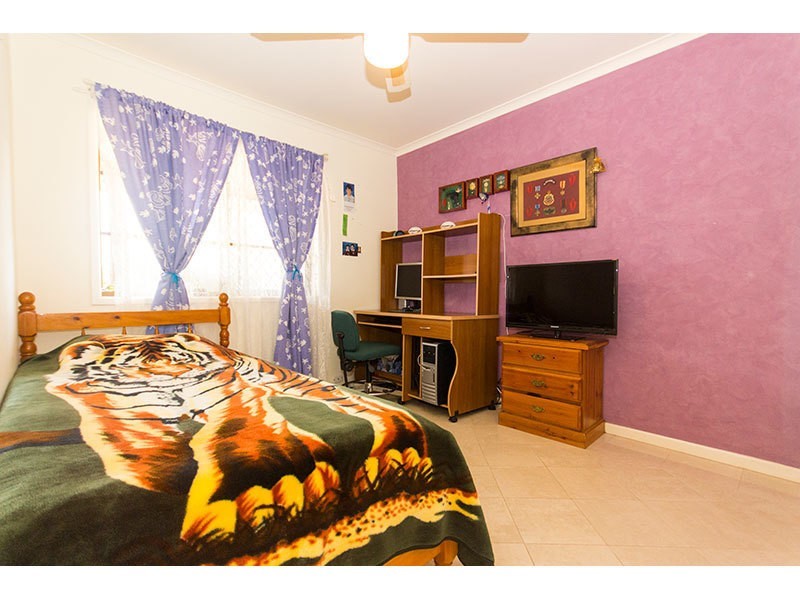 26 Plateau Crescent, Carrara QLD 4211