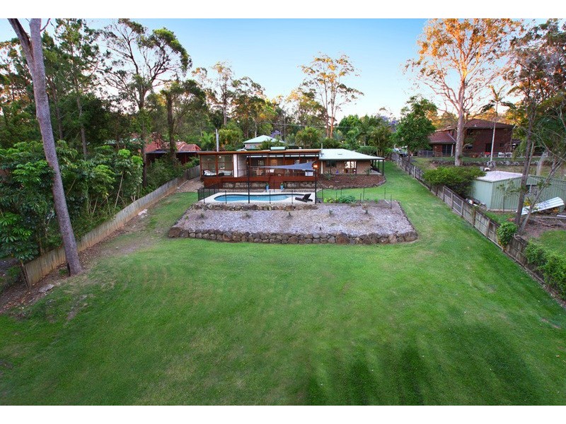 17 Wandin Street, Nerang QLD 4211