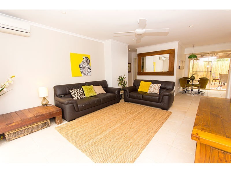 13/5 Keats Place, Nerang QLD 4211