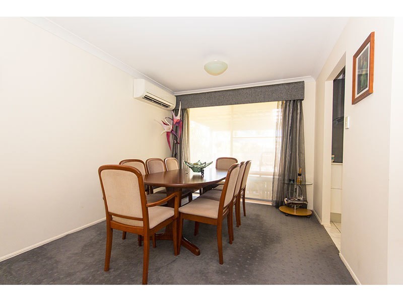 8 Greenwood Court, Helensvale QLD 4212