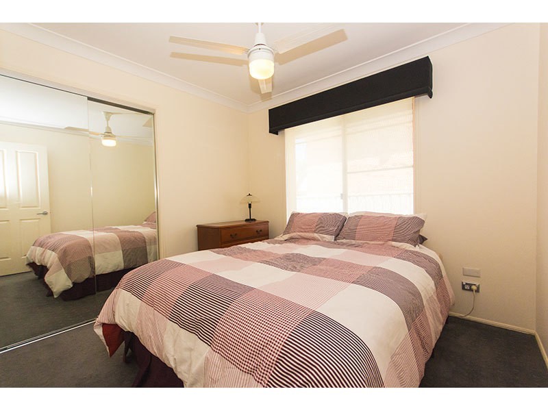 8 Greenwood Court, Helensvale QLD 4212