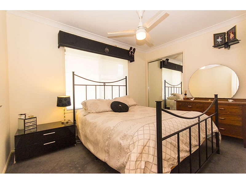 8 Greenwood Court, Helensvale QLD 4212