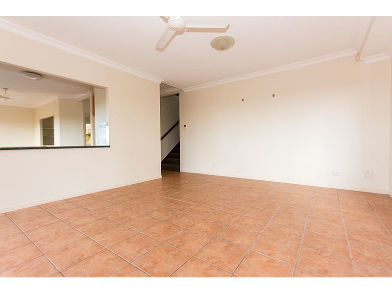 6/11 Tara Terrace, Carrara QLD 4211