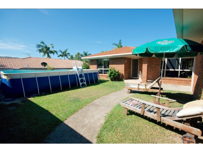 175 Dugandan Street, Nerang QLD 4211
