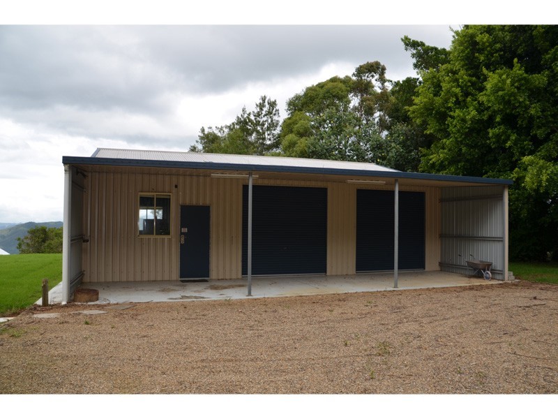 39 Outlook Avenue, Lower Beechmont QLD 4211