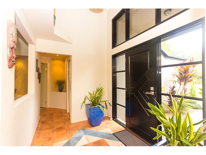 6-8 Eden Park Court, Mount Nathan QLD 4211