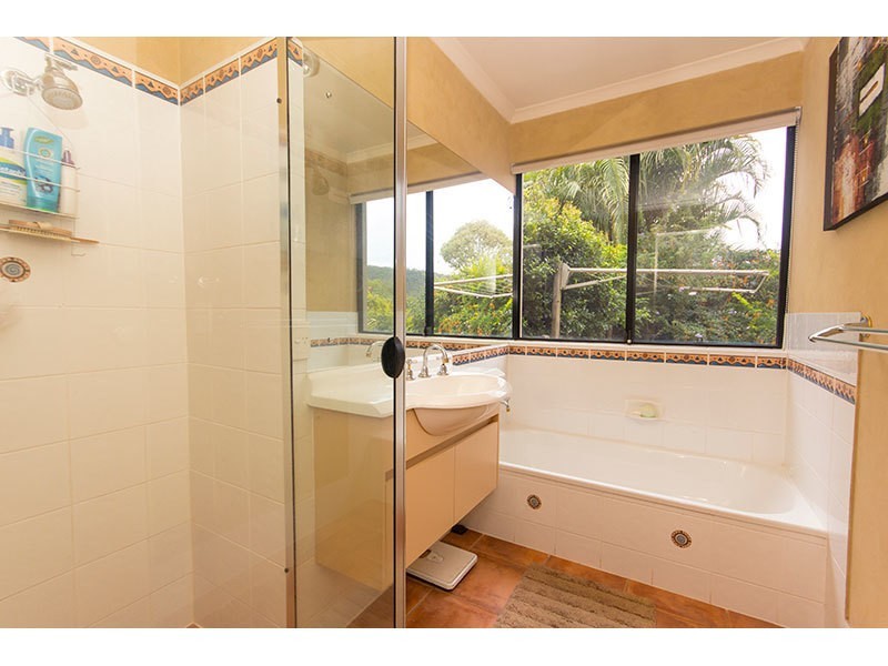 6-8 Eden Park Court, Mount Nathan QLD 4211