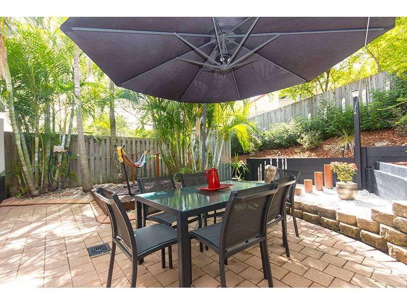 2/14 Rimu Place, Nerang QLD 4211