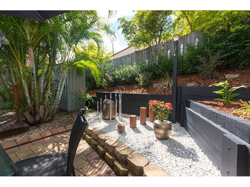 2/14 Rimu Place, Nerang QLD 4211